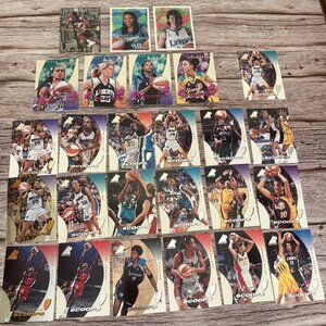26 WNBA Trading Cards 19 Scoops, 4 Developmental, 2 Future Phen. 1 Talk of Town